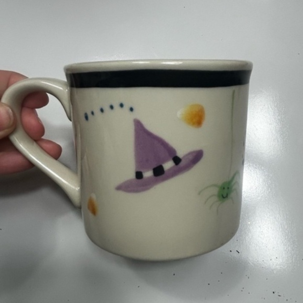 Hartstone Pottery Mug HALLOWEEN Hand Painted Candy Corn Spider Witch Hat